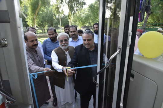 Inauguration of HINO Bus (Prototype) by the Honourable Vice Chancellor Engr. Prof. Dr. Athar Mahboob