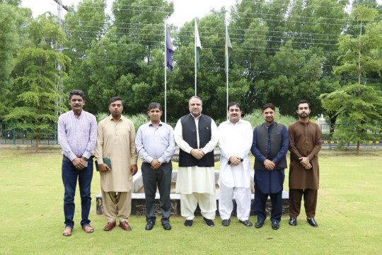 Director Arts Council Bahawalpur Mr. Sajjad Hussain met Honorable Vice-Chancellor Engr. Prof. Dr. Athar Mahboob