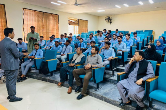 A training seminar on modern technology was organized in the Department of Technology Management, IUB