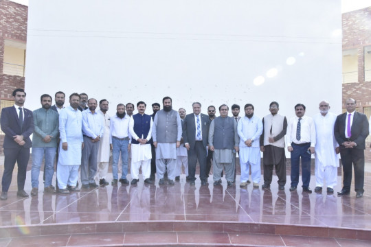 Honorable Governor Punjab and Chancellor visited IBMAS IUB