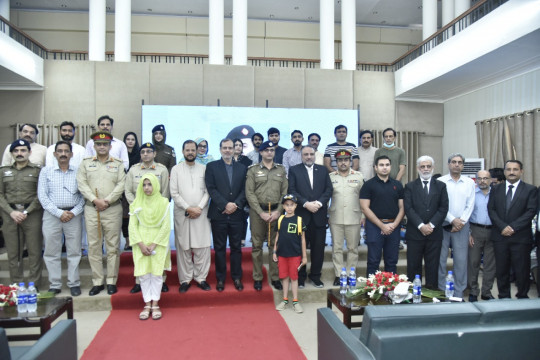 IUB and Punjab Police jointly organized a ceremony to pay Tribute to the Police Martyrs