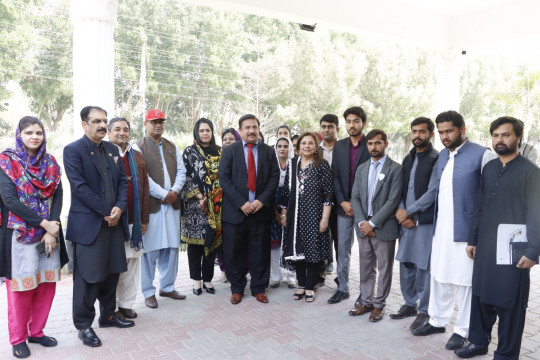 Uzma Gillani, the world famous personality of Pakistani TV dramas, visited the Islamia University of Bahawalpur