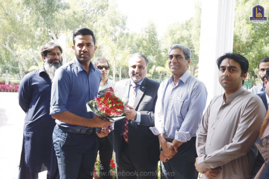 Caretaker Sports Minister Punjab and International Cricketer Wahab Riaz visited IUB