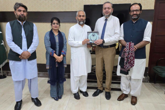 Affiliation Committee for General Colleges Called on VC IUB