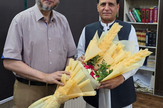 VC IUB Met With Commissioner Inland Revenue Bahawalpur Zone
