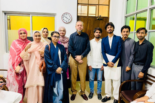 YPDC x IUB Team Holds Productive Meeting with IUB Leadership, Discusses Future Youth Development Initiatives
