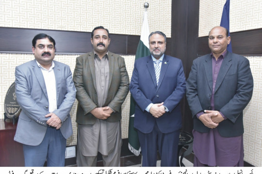 Senior Journalists Mr. M Shakeel Taskeen and Mr. Junaid Bukhari visited IUB and met the WVC Engr Prof Athar Mahboob