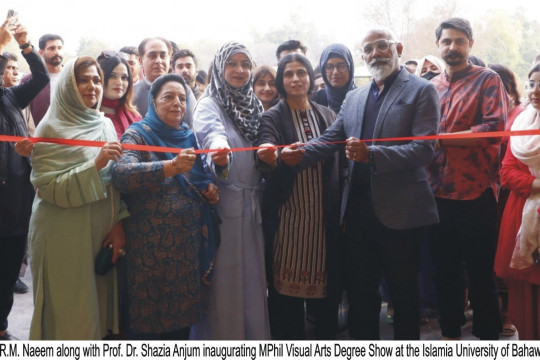 Legendary visual artist Prof. R.M. Naeem appreciated the MPhil Visual Arts Degree Show held at IUB