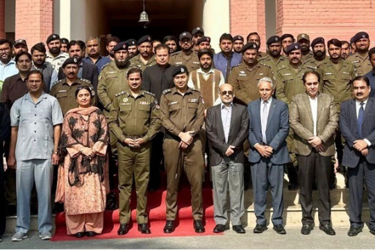 IUB hosted an awareness seminar for Punjab Police officers and employees about higher education opportunities.