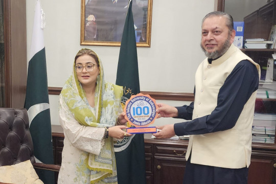 Vice Chancellor Prof. Dr. Muhammad Kamran met with Punjab Information Minister Azma Bukhari in Lahore.