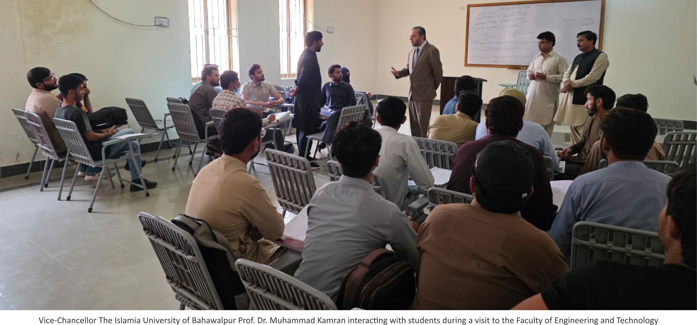 Prof. Dr. Muhammad Kamran, VC IUB visit to the departments of Computer