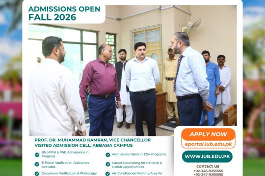 Vice Chancellor Prof. Dr. Muhammad Kamran visited and reviewed the Admission Cell set up at Abbasia Campus