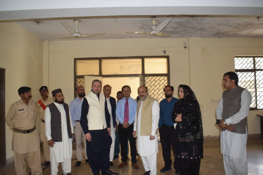 Prof. Dr. Muhammad Kamran Vice Chancellor the Islamia University of Bahawalpur visited the Bahawalnagar Campus