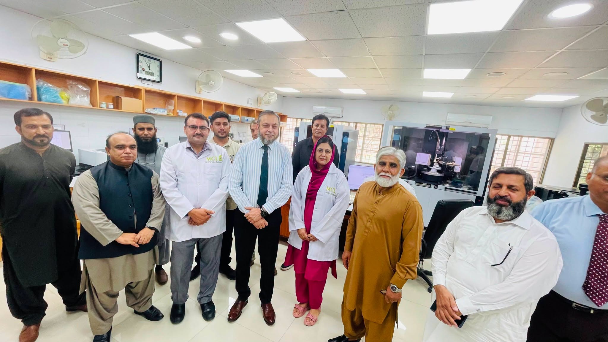 #vice-chancellor-prof-dr-muhammad-kamran-paid-a-detailed-visit-to-the-faculty-of-chemical-and-biological-sciences Vice Chancellor Prof. Dr. Muhammad Kamran paid a detailed visit to the Faculty of Chemical and Biological Sciences.