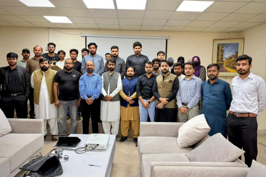 IUB Bahawalnagar Campus Hosts Seminar on Freelancing and Client Hunting Strategies