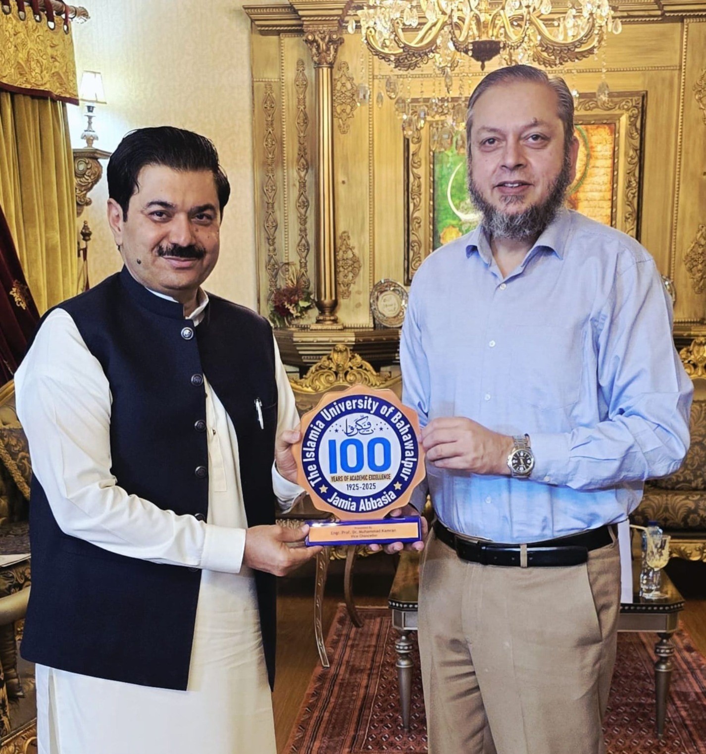 Vice Chancellor Prof. Dr. Muhammad Kamran met with MPA Dr. Rana Muhammad Tariq Khan.