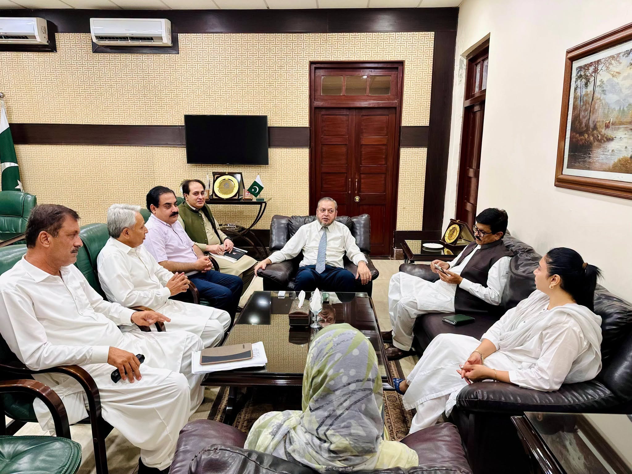 WASA Bahawalpur and LG&CDD Delegation met with VC IUB Prof. Dr. Muhammad Kamran