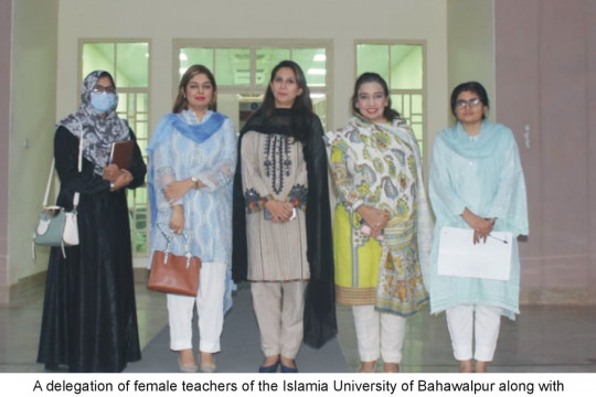A Delegation of Female Faculty Members met with President Women Chamber of Commerce and Industry Bahawalpur
